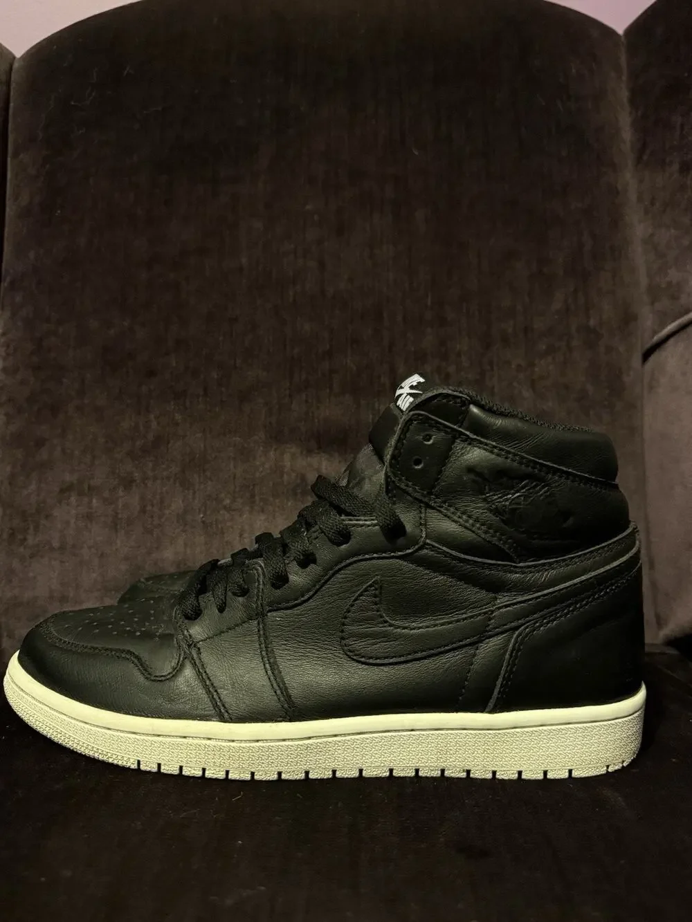 Air Jordan 1 Retro OG High Cyber Monday Size 9